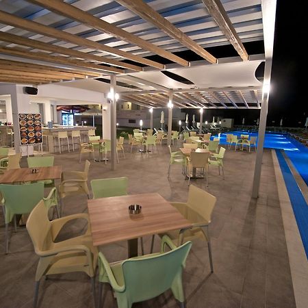 Frosini Hotel Lambi  Luaran gambar
